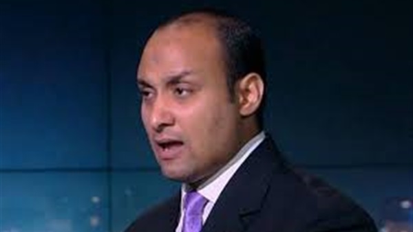 محمود البدوي الخبير الحقوقي