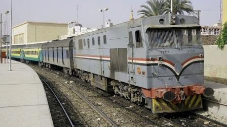 تأخر قطار إسكندرية-القاهرة نتيجة سقوط عجلة من احدى العربات تأخر قطار إسكندرية-القاهرة نتيجة سقوط عجلة من احدى العربات