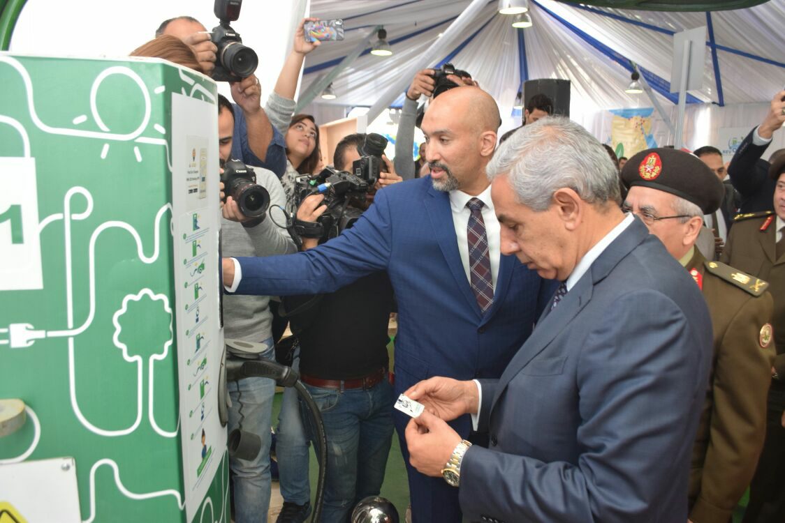 جانب من الافتتاح   