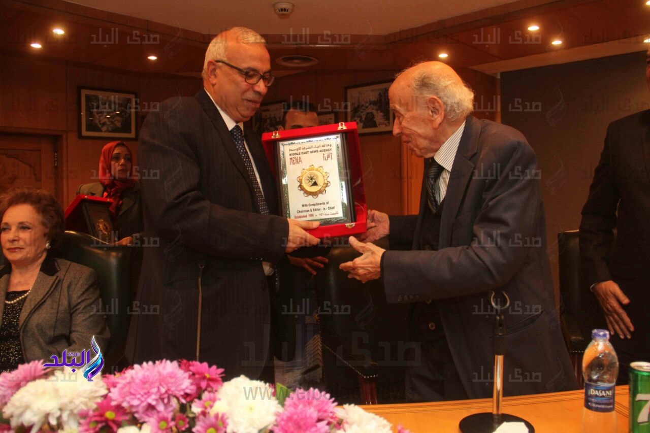 على حسن رئيس تحرير "أ ش أ"