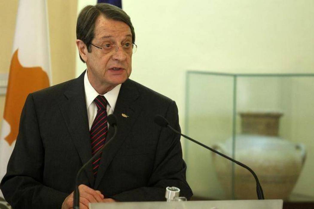  نيكوس أناستسيادس