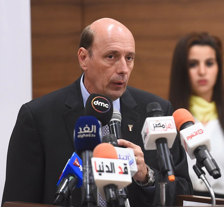 شريف العريان 