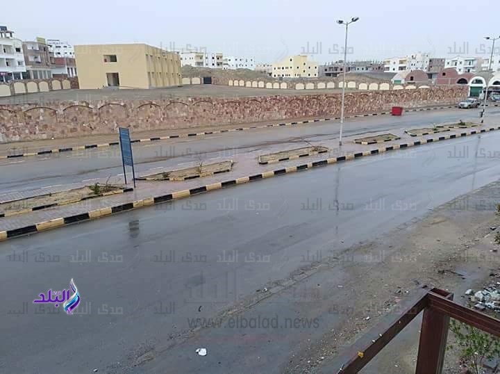 سقوط أمطار خفيفة على مرسى علم جنوب البحر الأحمر سقوط أمطار خفيفة على مرسى علم جنوب البحر الأحمر