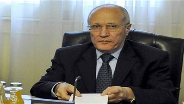 الدكتور محمد سعيد العصار وزير الدولة للإنتاج الحربي