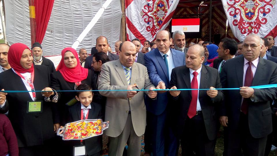 خلال افتتاح خط الشاحنات الجديد خلال الافتتاح خلال افتتاح خط الشاحنات الجديد خلال الافتتاح