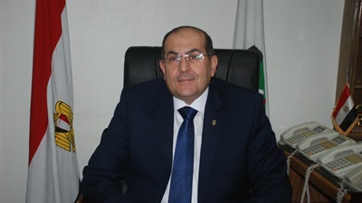  الدكتور ايمن عبدالمنعم، محافظ سوهاج