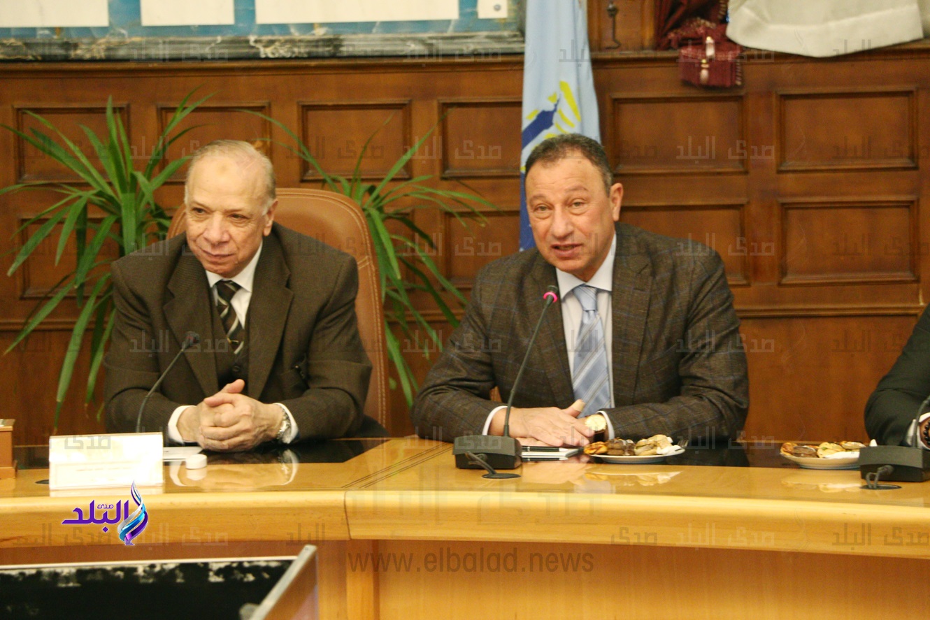 ممحافظ القاهرة ومحمود الخطيب