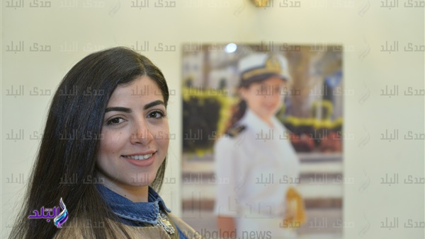 مروة السلحدار اول امراة قبطانة مصرية عربية ستايل