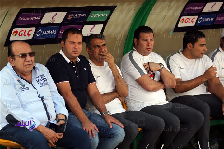 الجهاز الفنى للمقاولون بقيادة محمد عودة 