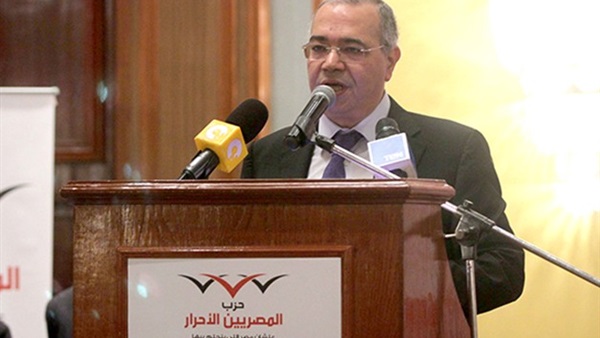 الدكتور عصام خليل رئيس حزب “المصريين الأحرار” الدكتور عصام خليل رئيس حزب “المصريين الأحرار”