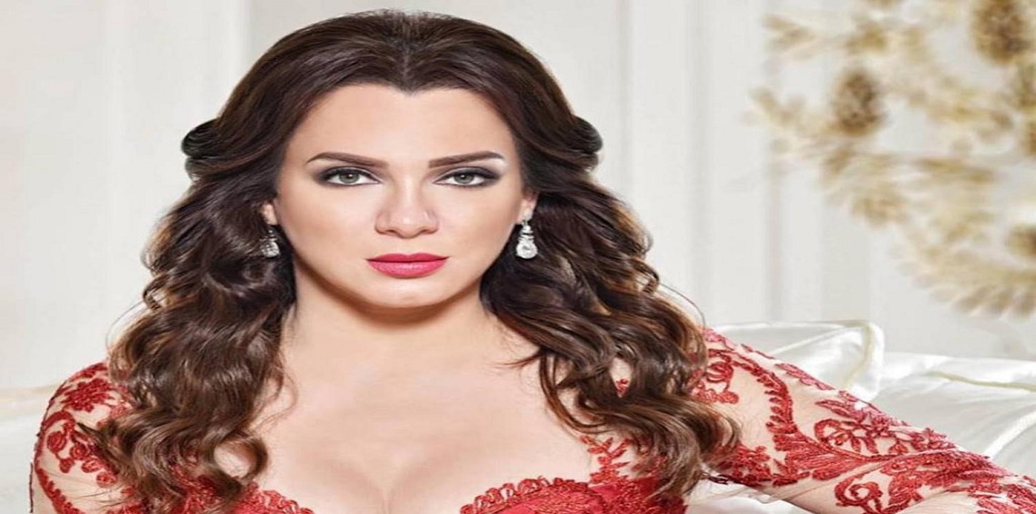 سلاف فواخرجي سلاف فواخرجي
