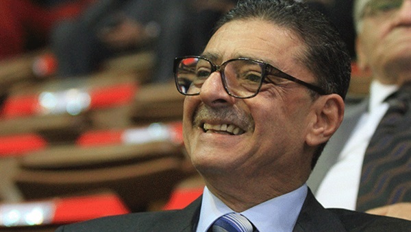 محمود طاهر رئيس الاهلي السابق