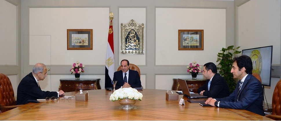 الرئيس السيسي ورئيس الوزراء ووزير قطاع الاعمال الرئيس السيسي ورئيس الوزراء ووزير قطاع الاعمال