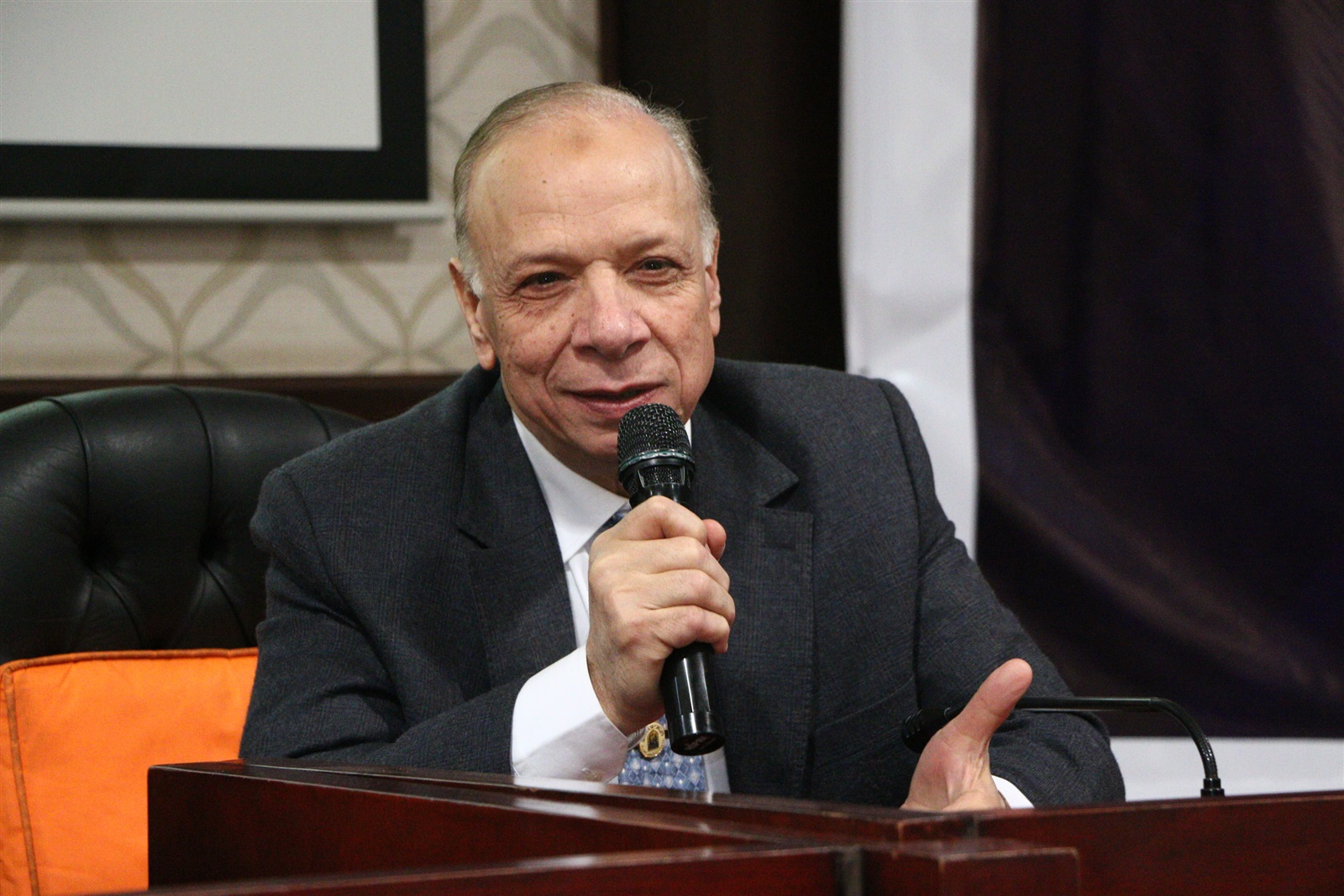المهندس عاطف عبد الحميد محافظ القاهرة المهندس عاطف عبد الحميد محافظ القاهرة