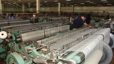 شركات قطاع الأعمال - ارشيفية