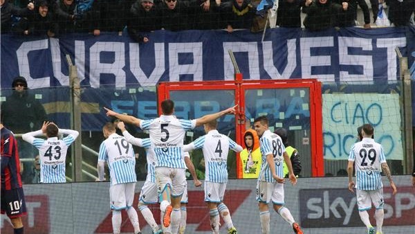 سبال يعود الى الانتصارات عقب الفوز علي كروتوني بثلاثيه