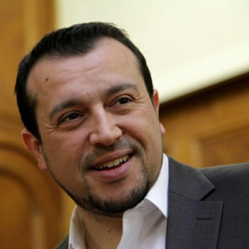  المتحدث باسم الحكومة القبرصية نيكوس كريستودوليديس