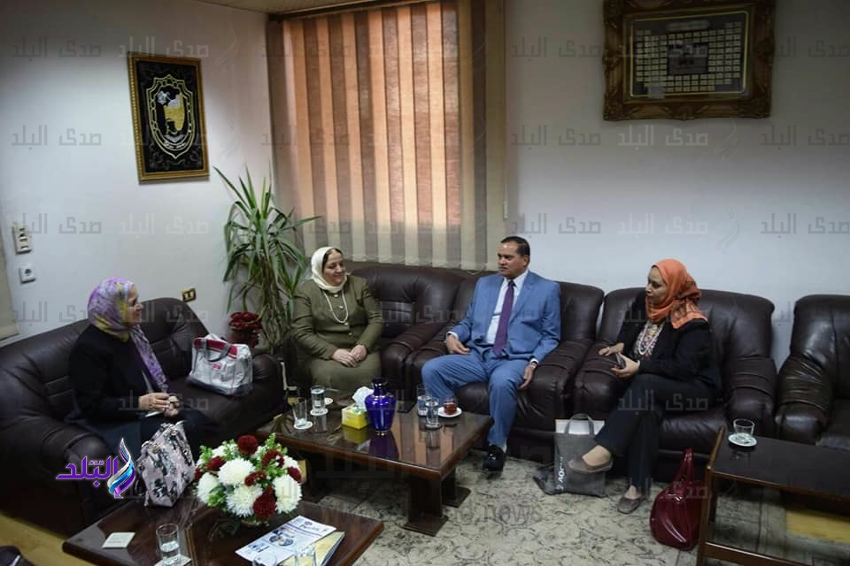 وفد من "ضمان الجودة والاعتماد" لكلية التمريض سوهاج