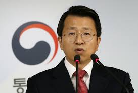  بايك تاي هيون المتحدث باسم وزارة الوحدة