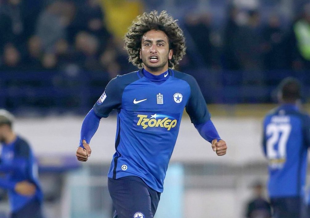 المحترف الدولي المصري عمرو وردة،لاعب فريق اتروميتوس اليوناني