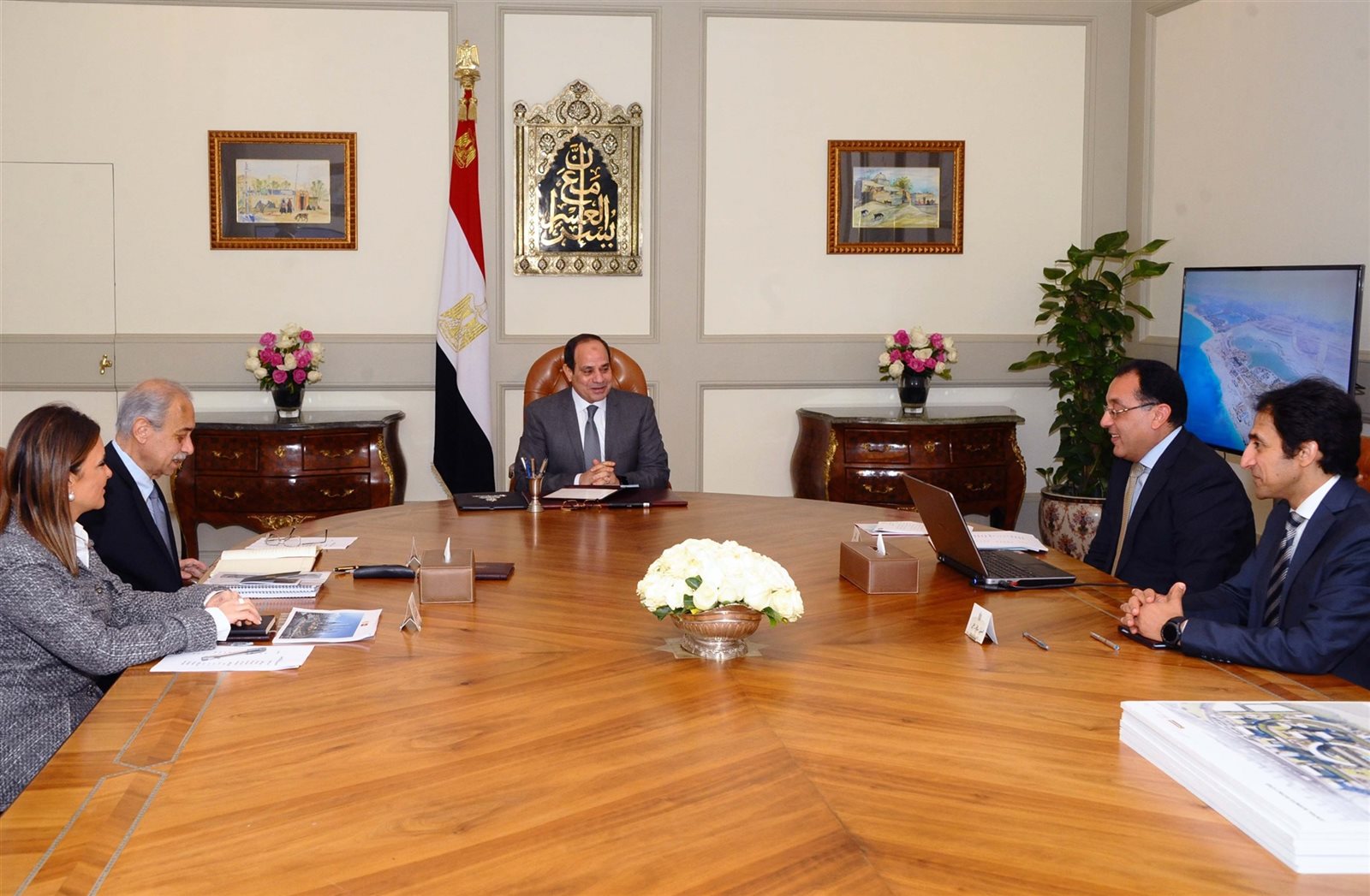الرئيس السيسى خلال اجتماعه اليوم الرئيس السيسى خلال اجتماعه اليوم