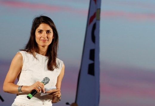 فرجينيا راجي رئيسة بلدية مدينة روما فرجينيا راجي رئيسة بلدية مدينة روما