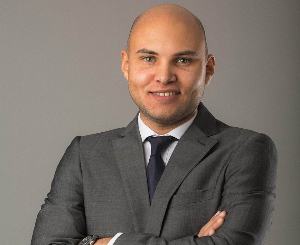 المستشار نصر الدين عزام المستشار نصر الدين عزام