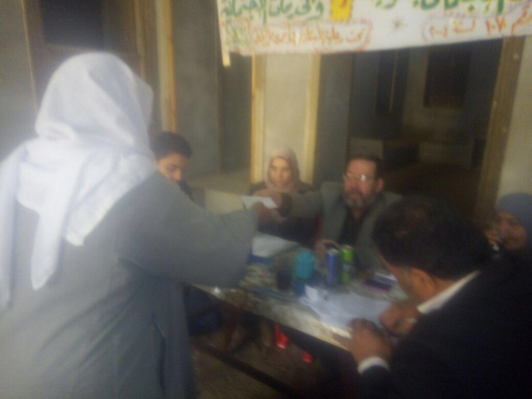 صورة من المساعدات صورة من المساعدات