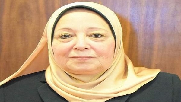 المستشارة فريال قطب رئيس هيئة النيابة الإدارية