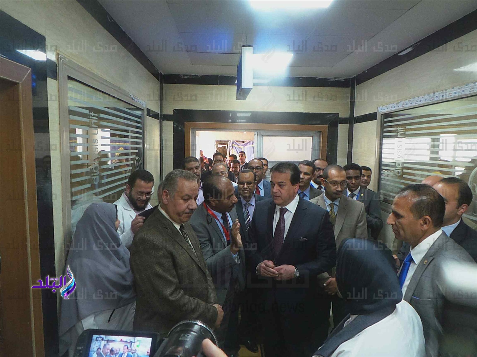 وزير-التعليم-العالى-يفتتح-وحدة-الغسيل-الكلوى