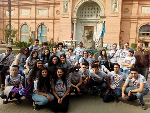 المصريون بكندا أثناء زيارتهم المتحف المصري المصريون بكندا أثناء زيارتهم المتحف المصري