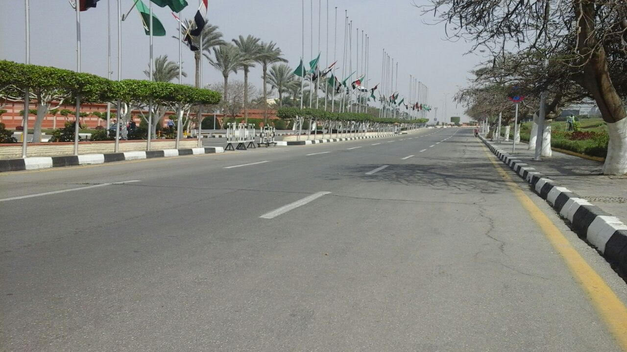 صورة للاستعدادات في مطار القاهرة