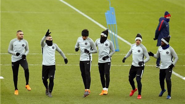 سان جيرمان كامل العدد في مواجهة ريال مدريد سان جيرمان كامل العدد في مواجهة ريال مدريد