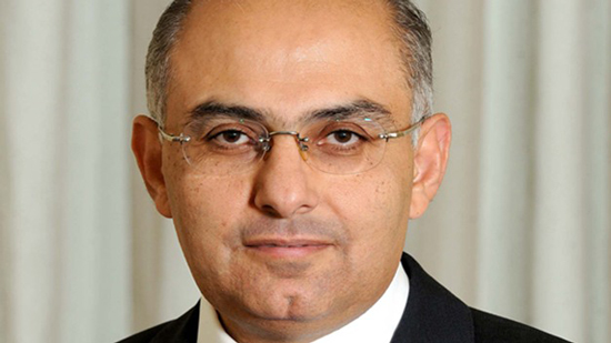 السفير أشرف سلطان