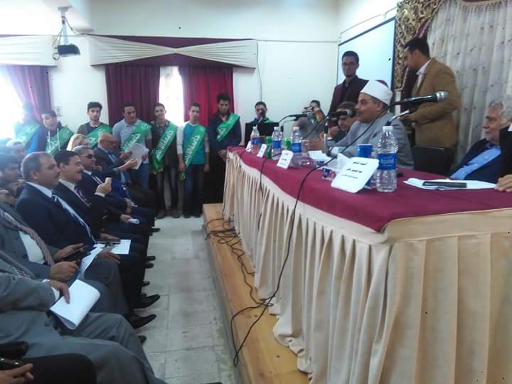 د. محمد المحرصاوي خلال الندوة 