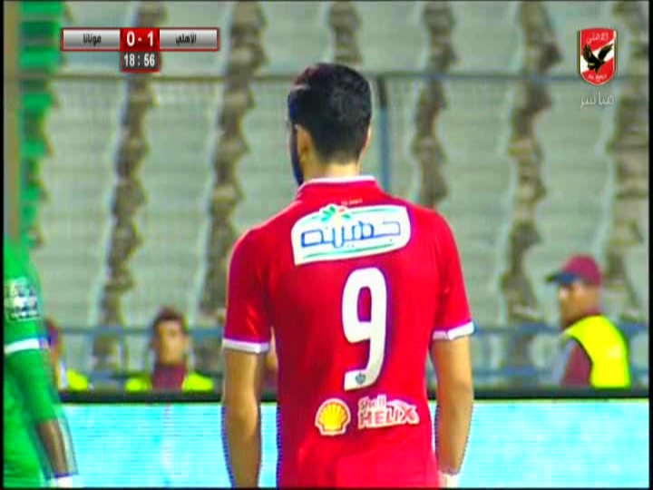 وليد ازارو مهاجم الاهلي 