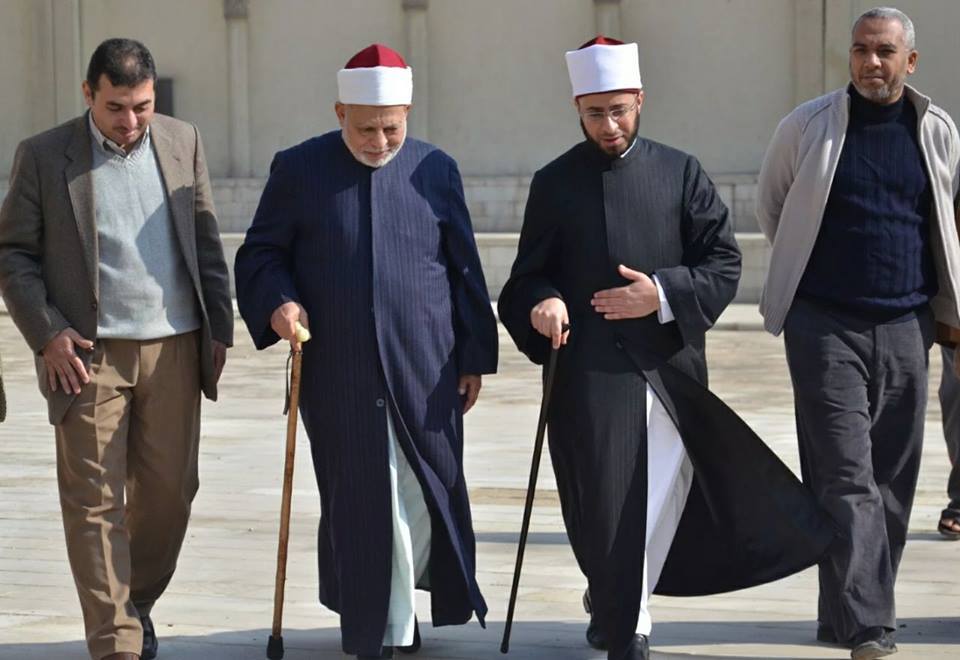 الدكتور أسامة الأزهري الدكتور أسامة الأزهري