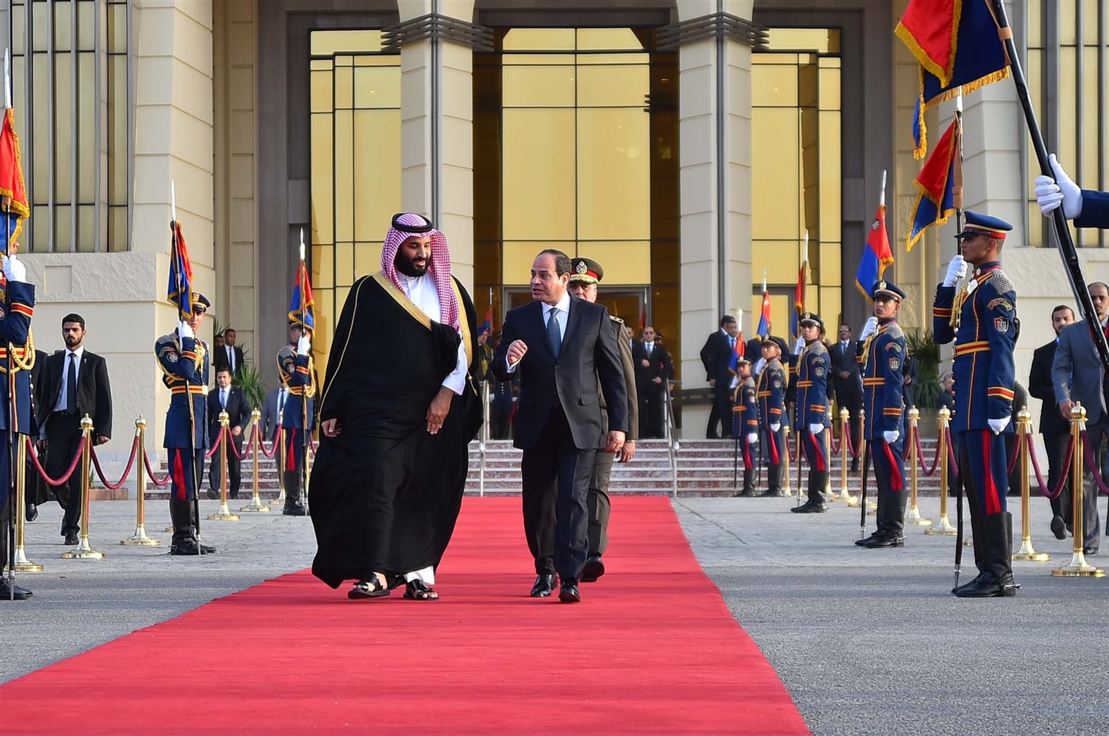الرئيس السيسي ومحمد بن سلمان الرئيس السيسي ومحمد بن سلمان