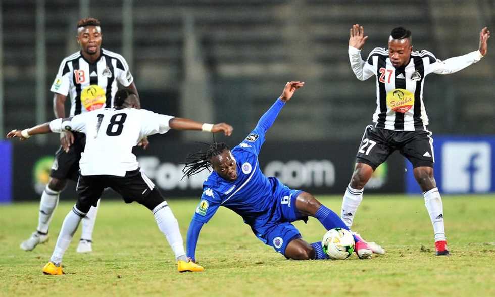  فريق الكرة بنادي مازيمبي الكونغولي 