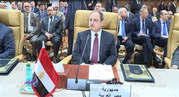 اللواء مجدي عبدالغفار وزير الداخلية اللواء مجدي عبدالغفار وزير الداخلية