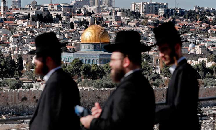 مستوطنون من اليهود المتشددين في القدس المحتلة