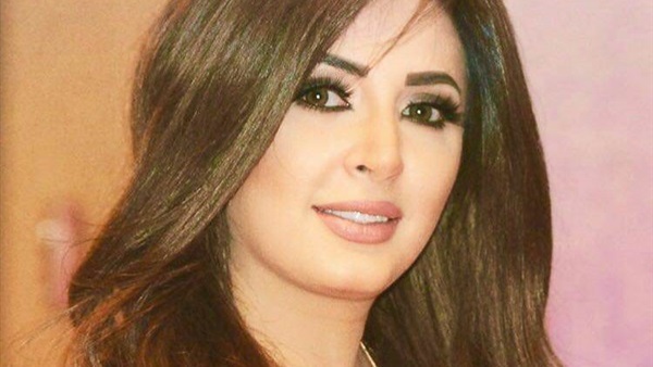 الإعلامية دينا يحيى الإعلامية دينا يحيى