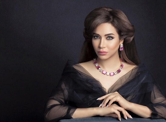 الإعلامية السعودية لجين عمران