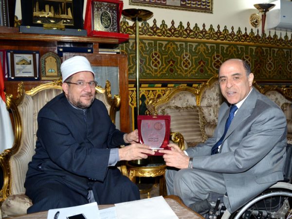 وزير الأوقاف