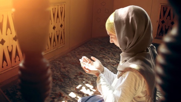 تعبد المرأة 