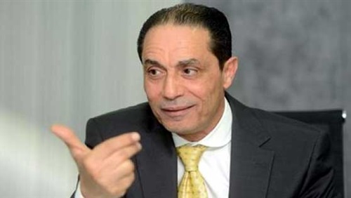 الدكتور سامي عبدالعزيز