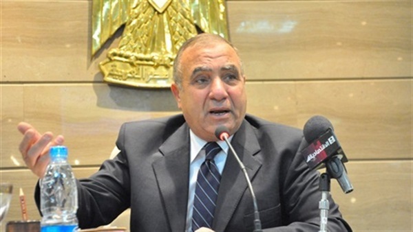 اللواء أبو بكر الجندي، وزير التنمية المحلية