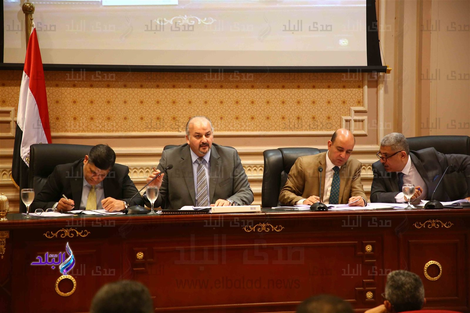 اجتماع لجنة الإتصالات بالبرلمان اجتماع لجنة الإتصالات بالبرلمان