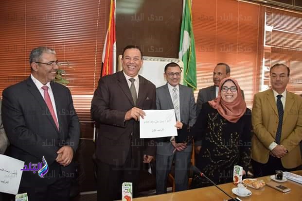 رئيس جامعة المنوفية يكرم الحاصلين علي دبلومة جودة الرعاية رئيس جامعة المنوفية يكرم الحاصلين علي دبلومة جودة الرعاية