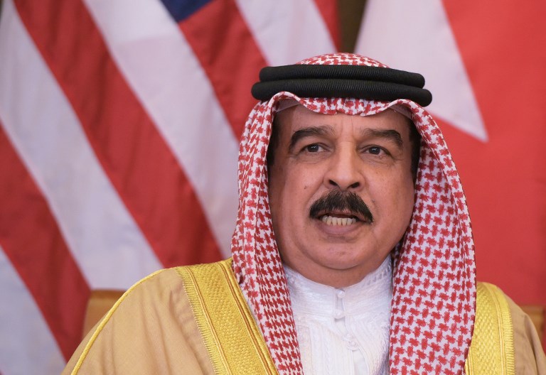 العاهل البحريني الشيخ حمد بن عيسى آل خليفة العاهل البحريني الشيخ حمد بن عيسى آل خليفة